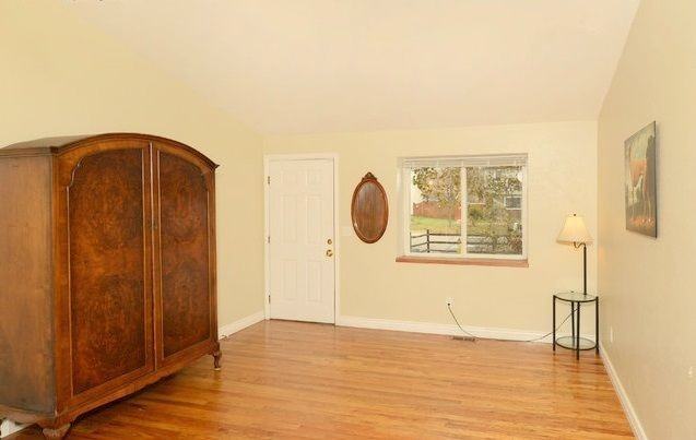 3130 Bowie Ave - Photo 3 of 19