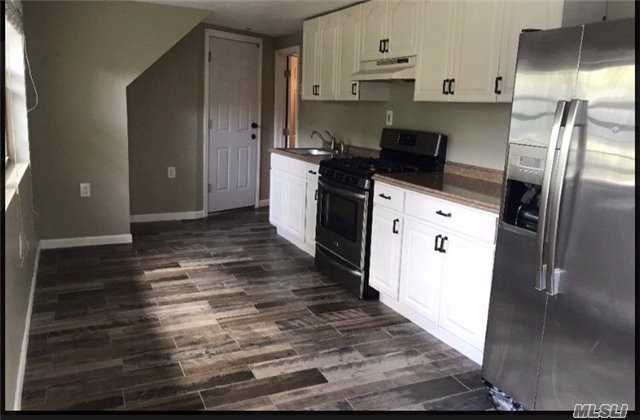 35 W Broadway - Photo 2 of 4