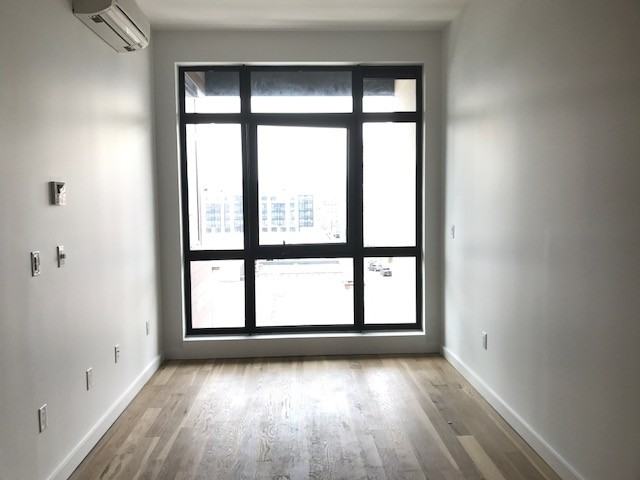 44 Kent St #3A
