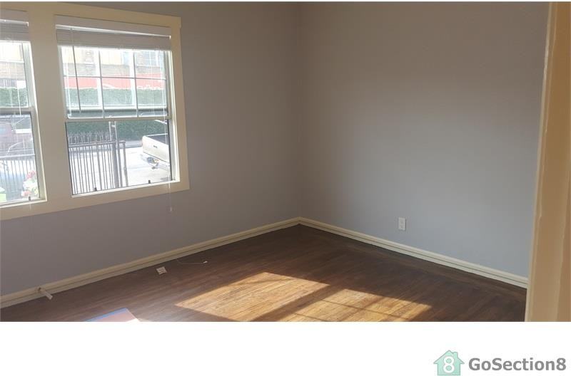 1135 77th Ave - Photo 2 of 5