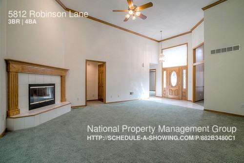 5812 Robinson Ln - Photo 3 of 17