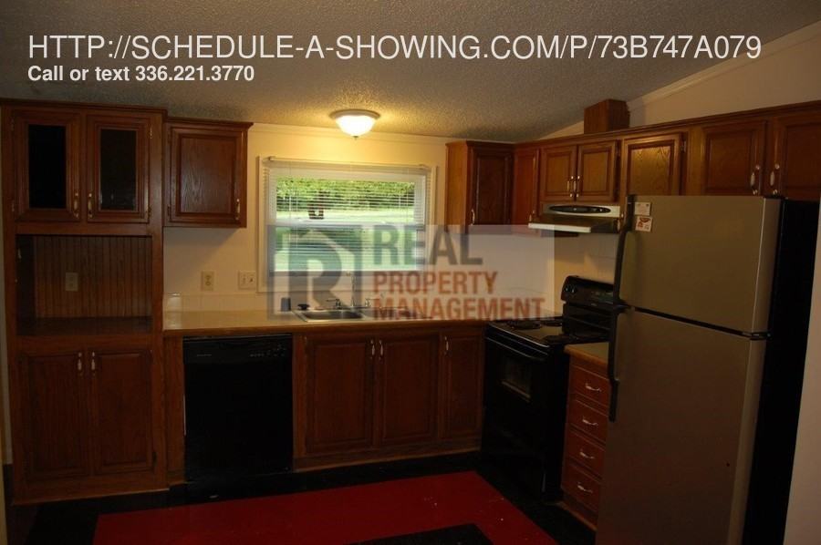 6178 Sussex Trail - Photo 3 of 16