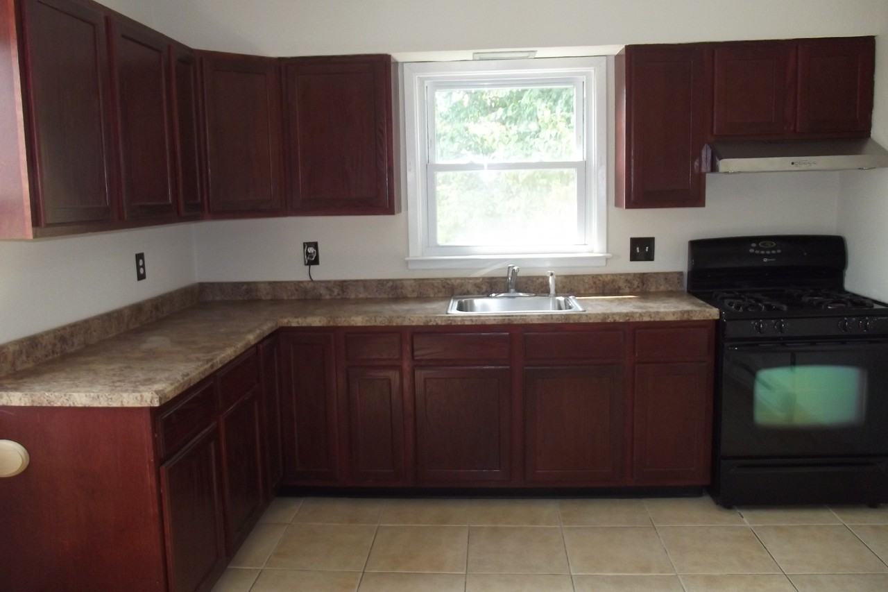 980 Schopmann Dr - Photo 2 of 14