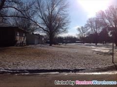 1317 Westwood Dr - Photo 2 of 3