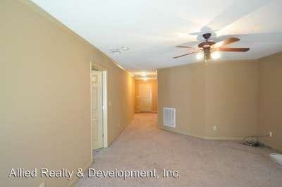 7395 Huntland Dr - Photo 3 of 5
