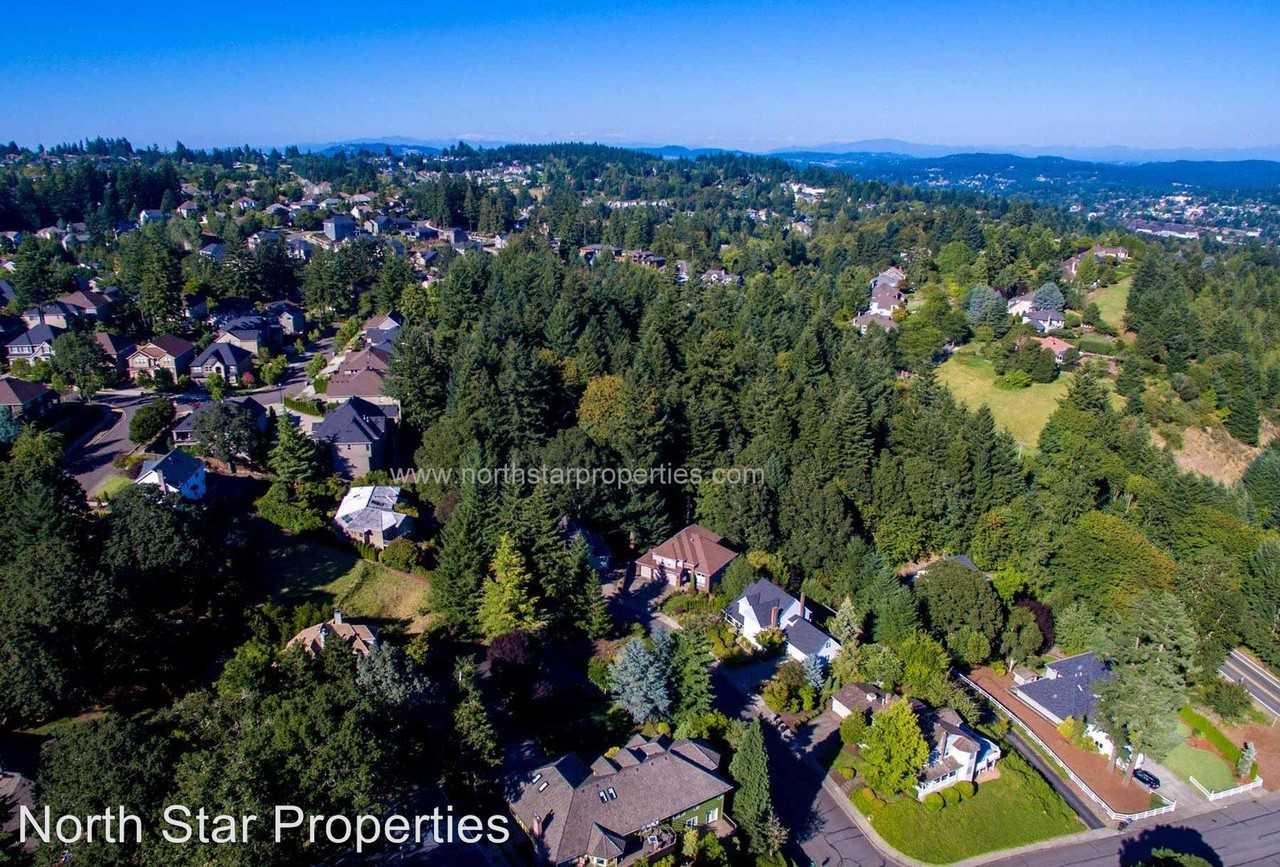 1816 Hall Ct - Photo 3 of 21