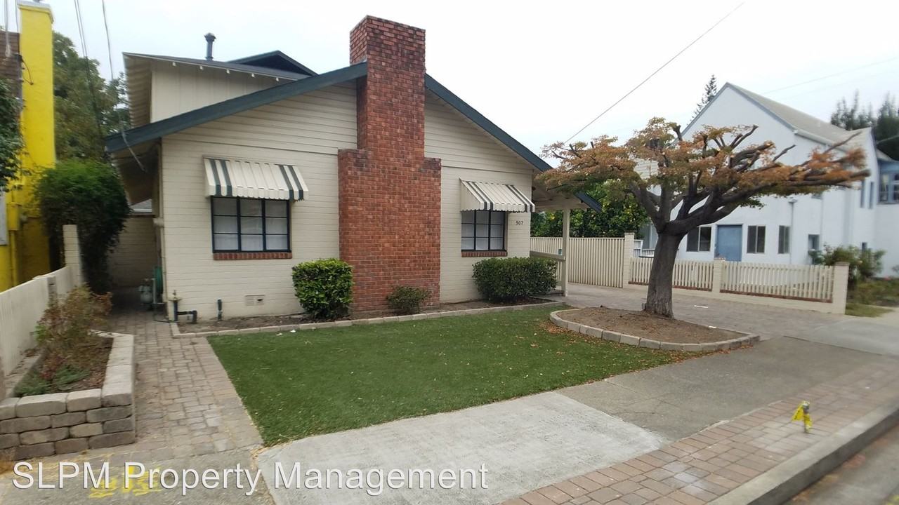 507 E Merle Ct - Photo 2 of 24