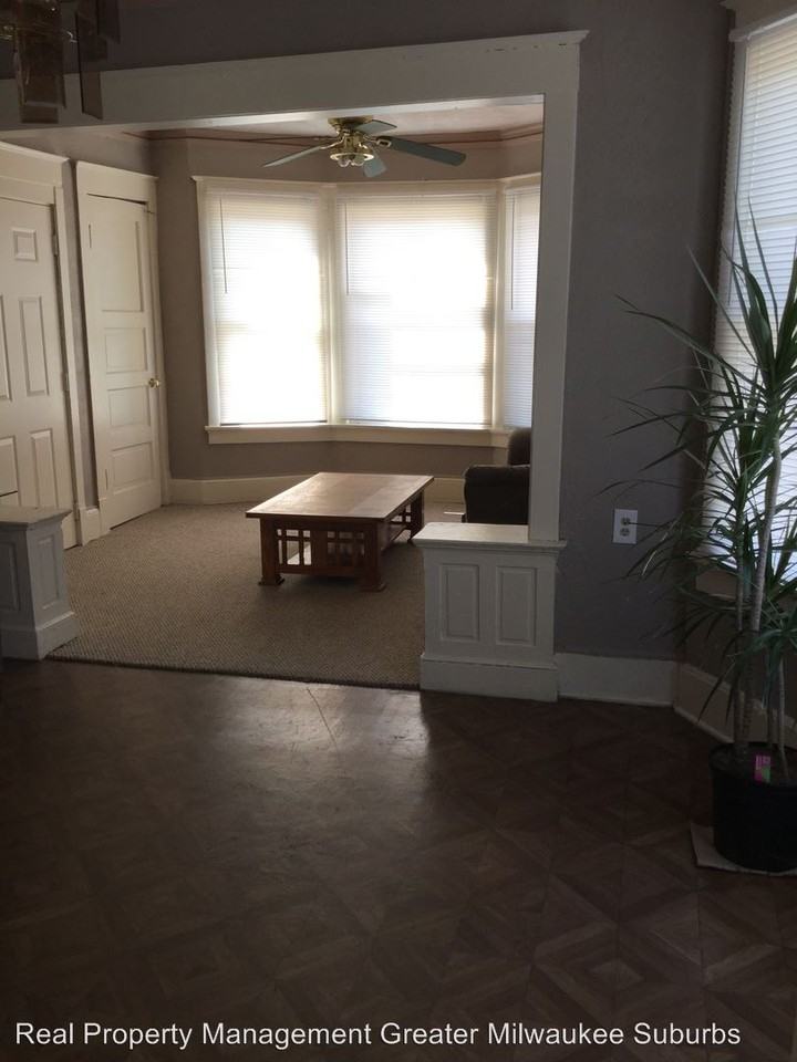 2676 N 36th St - Photo 2 of 9