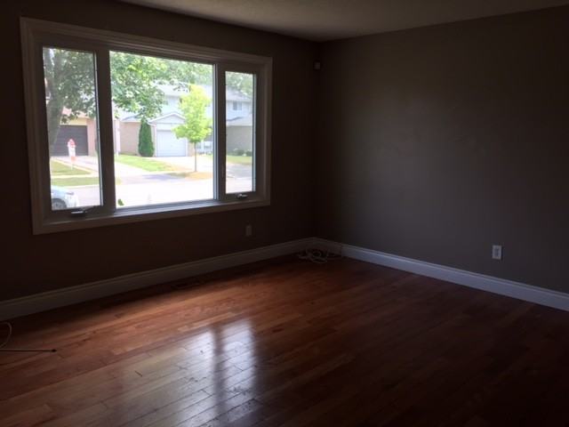 51 Augusta Crescent - Photo 3 of 11