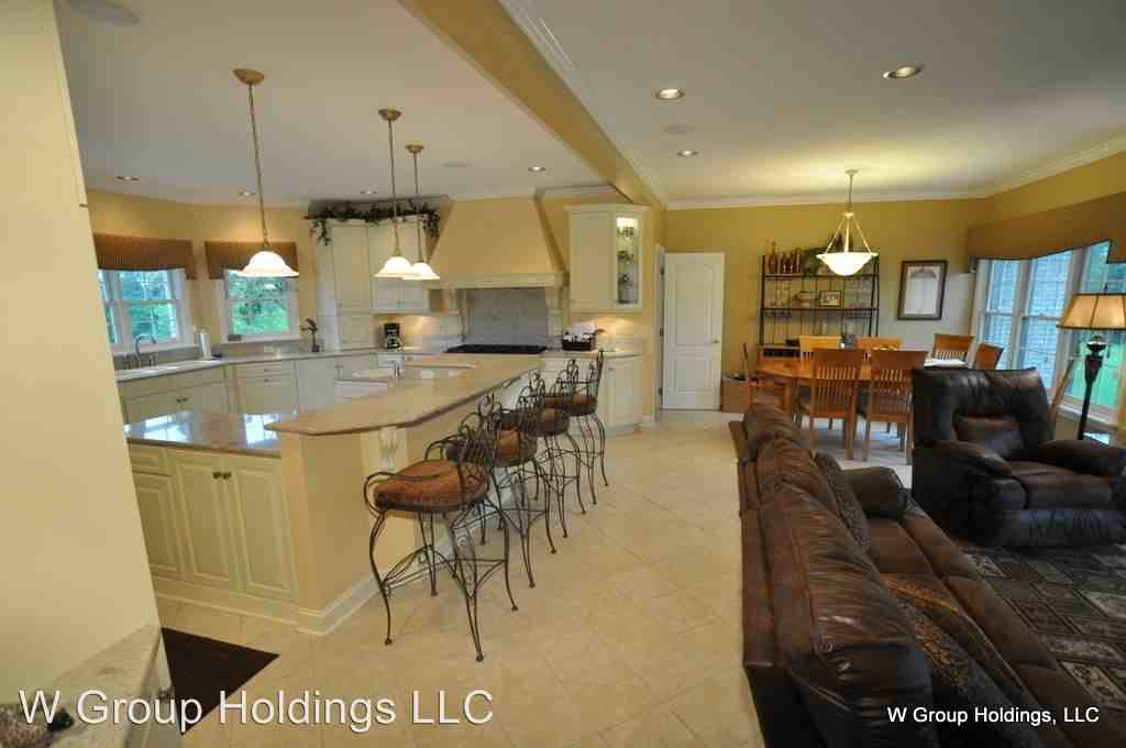 108 Windwood Heights Dr - Photo 3 of 37