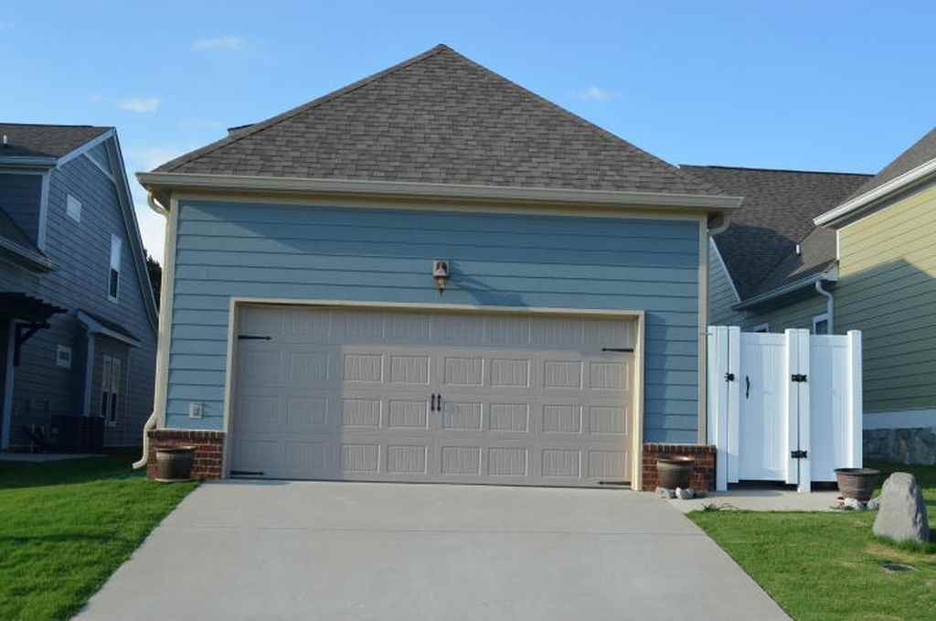 8863 Wilson Dr - Photo 3 of 12