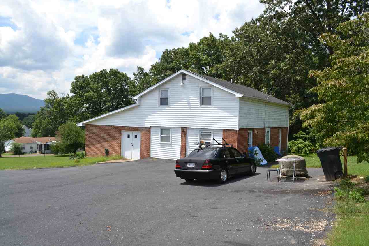 2206 Stuarts Draft Hwy - Photo 2 of 11