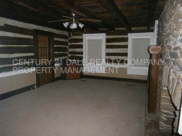 196 Murphy Rd - Photo 3 of 8