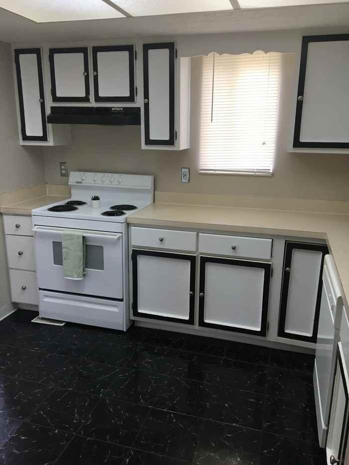 3761 Ellerdale Dr - Photo 2 of 13