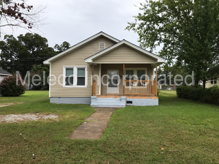 1308 Washington St, Roanoke Rapids, NC 27870 2 Bedroom Apartment for