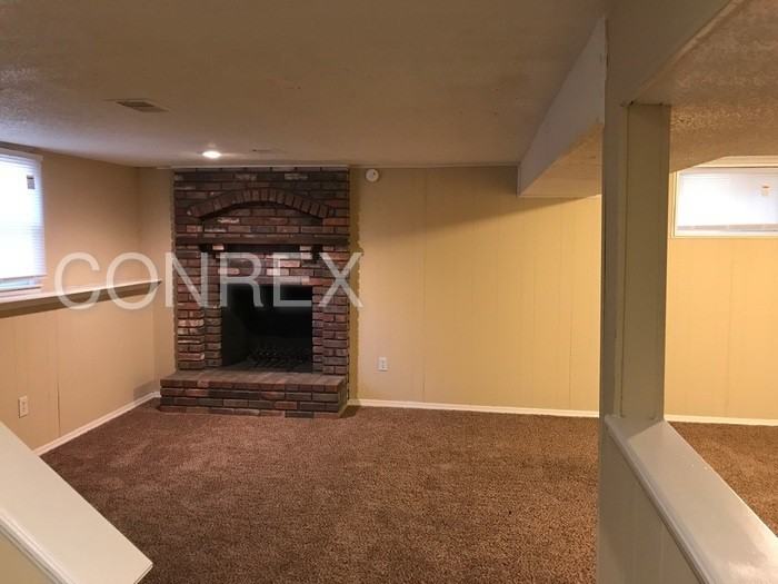 9050 Blue Ridge Blvd - Photo 3 of 11