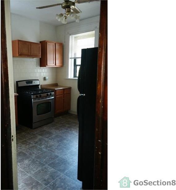 5931 Page Blvd - Photo 2 of 5