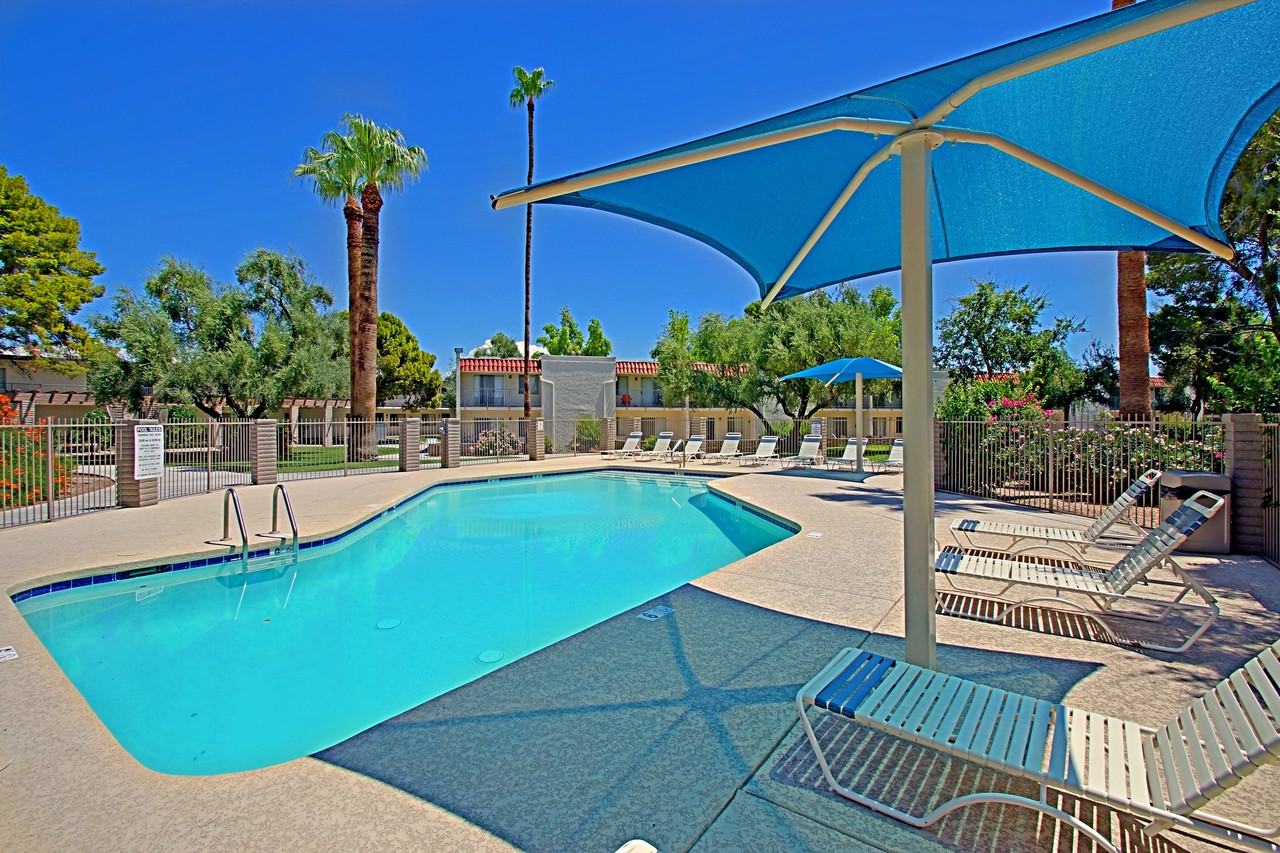 The Vintage - Photo 2 of 10