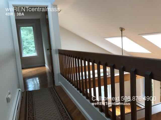 197 Spring St - Photo 2 of 16