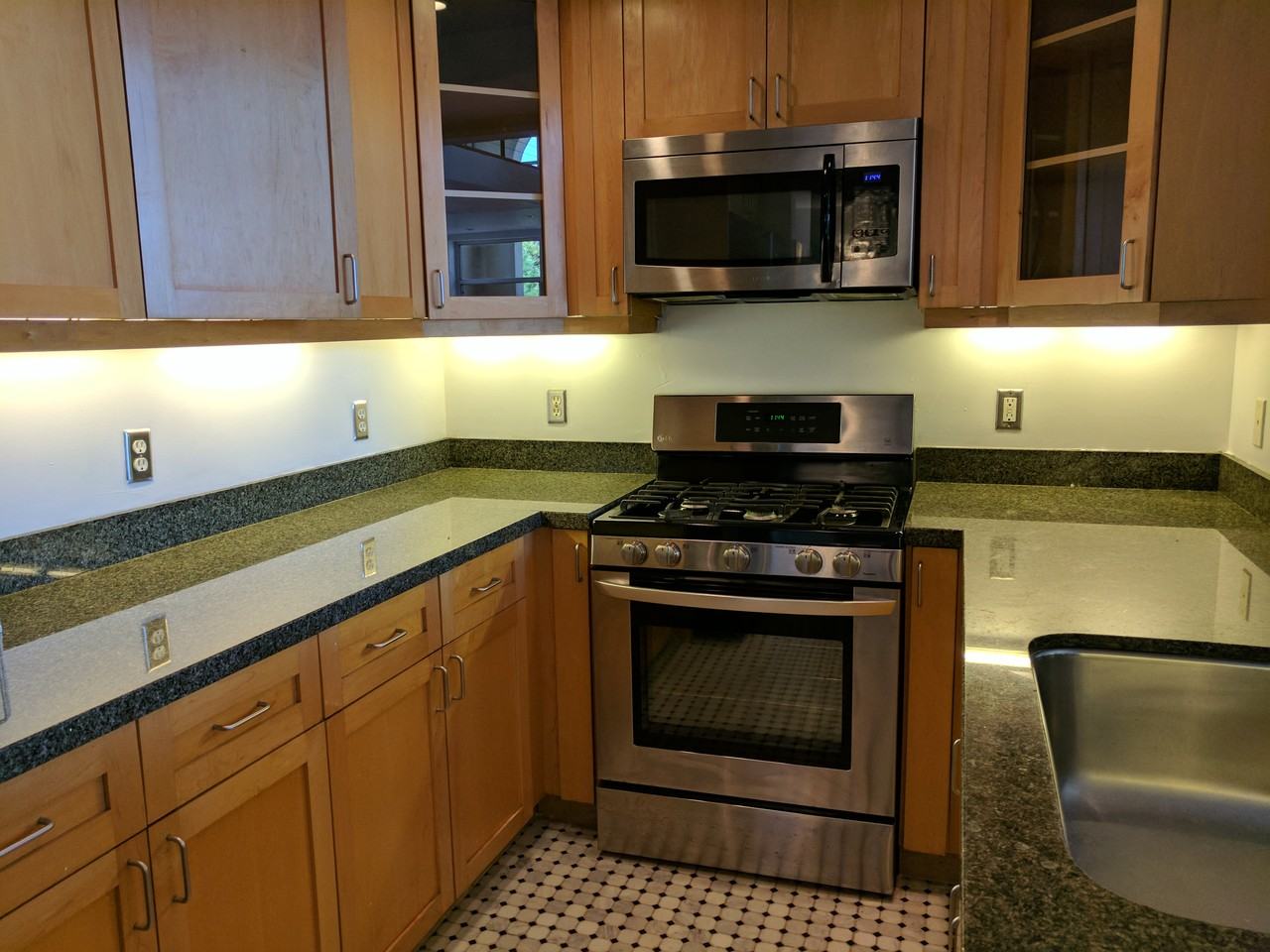 828 Innes Avenue #103 - Photo 2 of 10