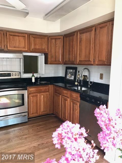 36 Dunsinane Ct #59 - Photo 2 of 17