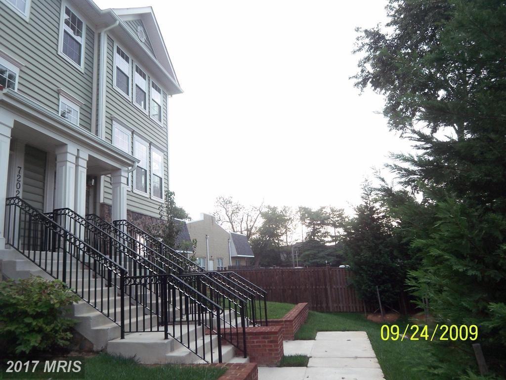 7200 Phelps Hill Ct - Photo 2 of 22