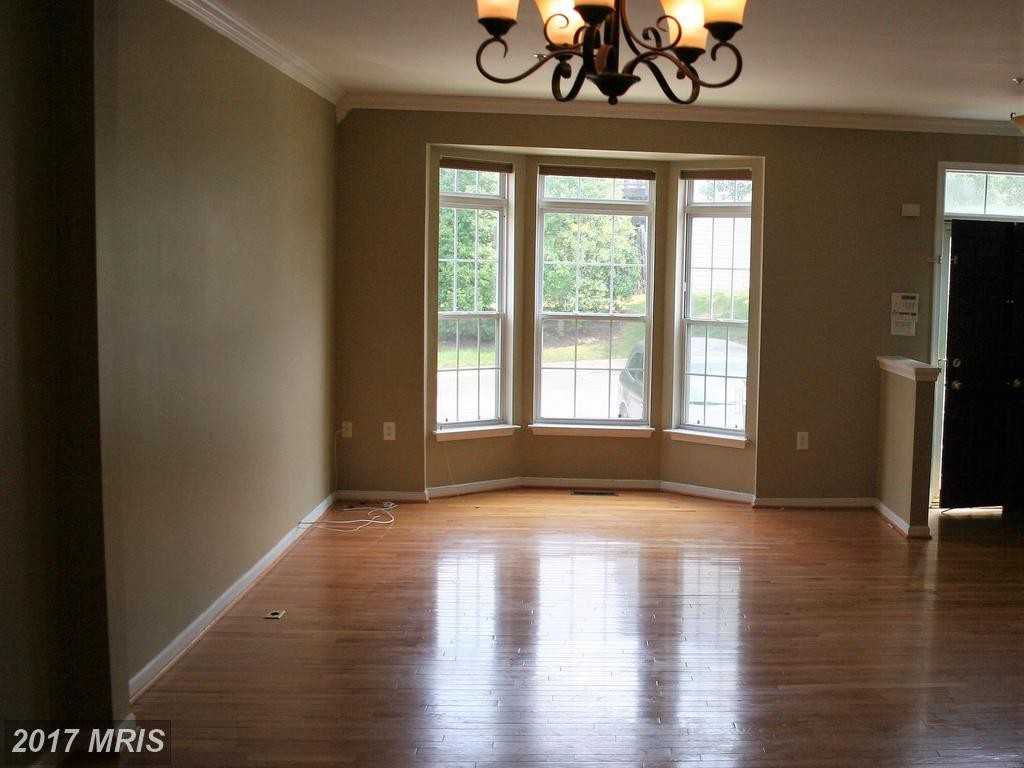 13135 Lake Geneva Way - Photo 2 of 16