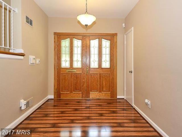 6401 Crane Terrace - Photo 3 of 23