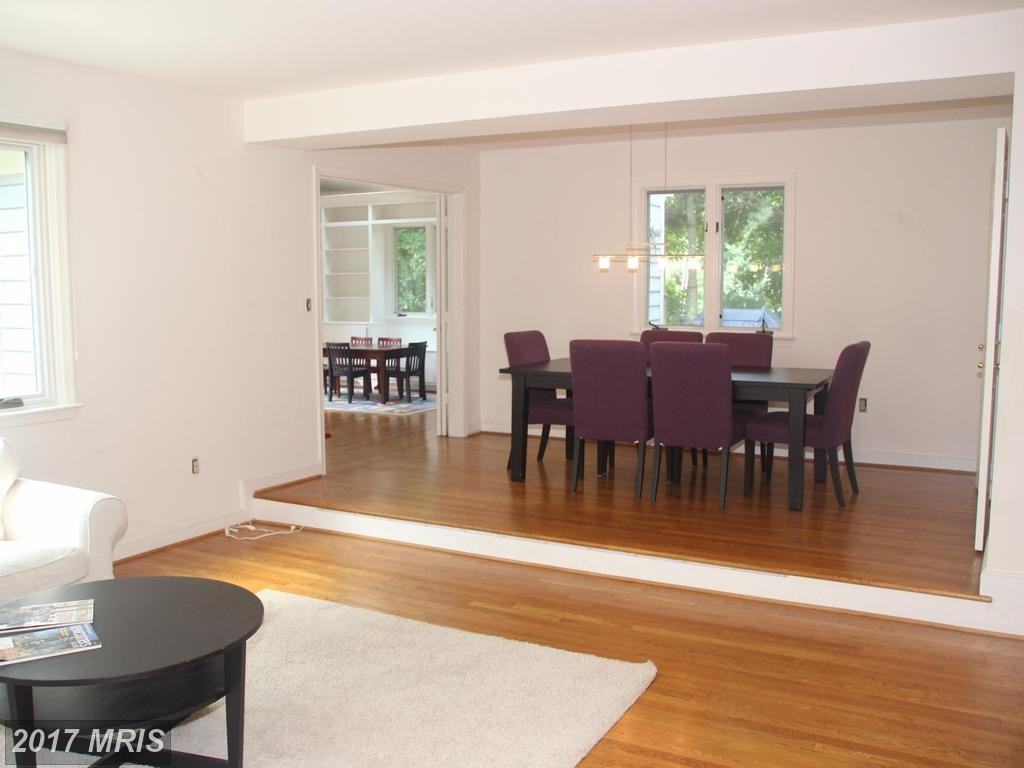 4218 Silverwood Ln - Photo 2 of 25