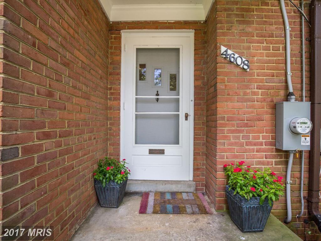 4608 Dorset Ave - Photo 3 of 29