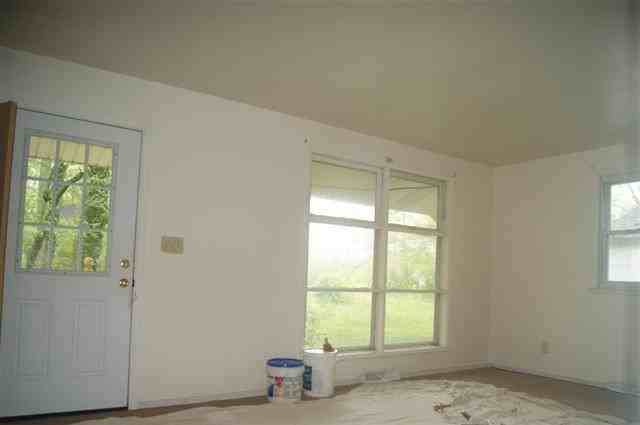 6018 Dennis Ln - Photo 3 of 14