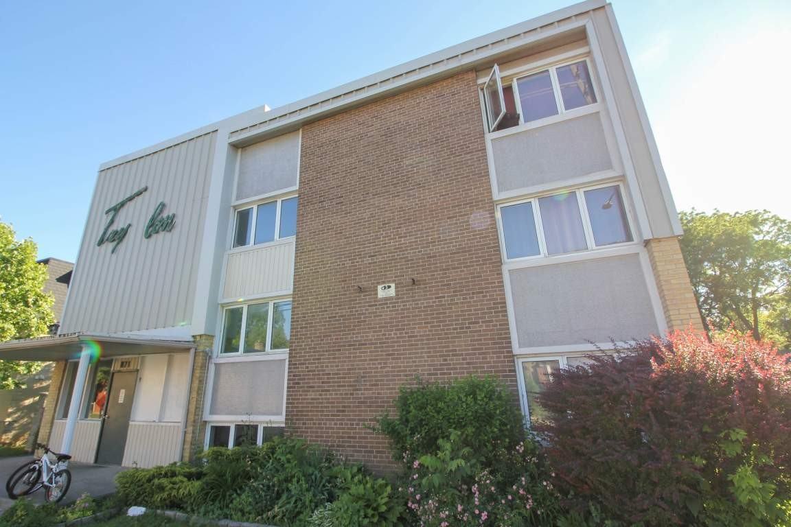 871 Adelaide St N Apartments in North London, London, ON N5Y 2M2 Zumper