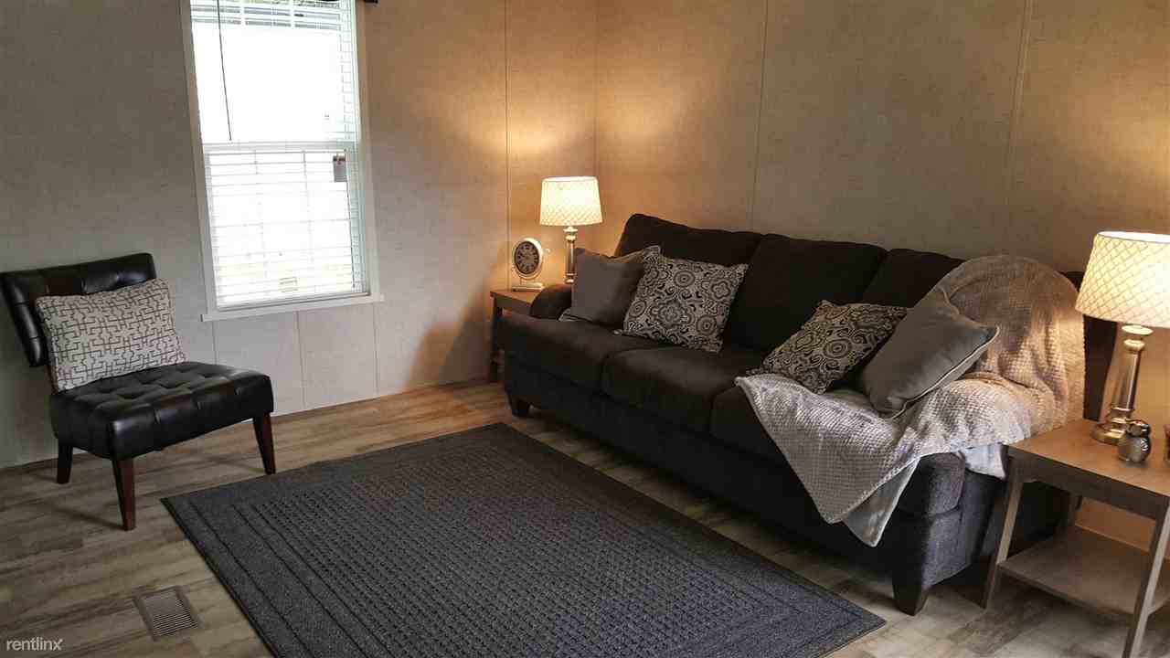 W Farrand & Seymour Rd - Photo 2 of 6