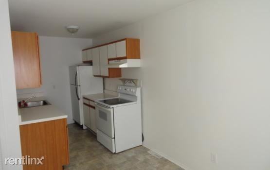 7210 Bluewater Dr #147 - Photo 3 of 11