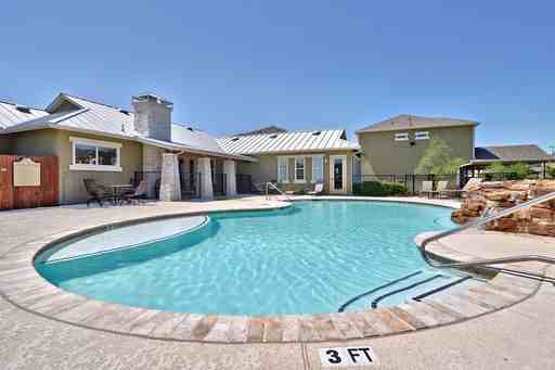 305 Laguna Seca Ln - Photo 3 of 8