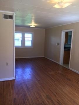 150 Harrison St W - Photo 3 of 13