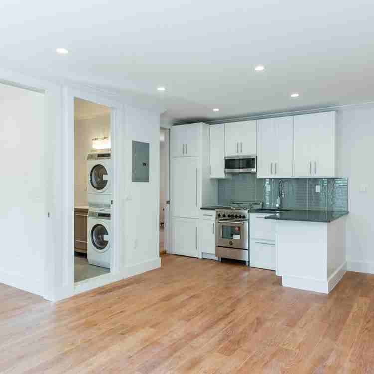 250 Washington Avenue #D1