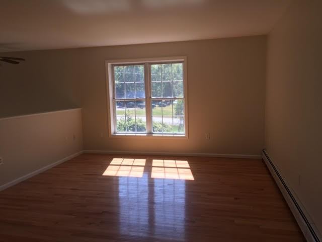 86 Winter St - Photo 3 of 10