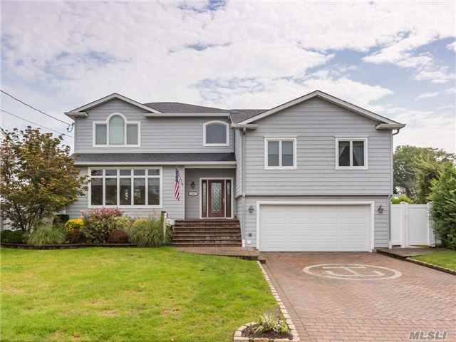 206 Bayview Ave - Photo 2 of 18