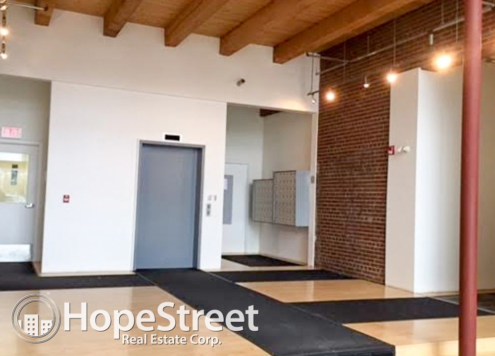 10309 107 Street NW - Photo 2 of 10