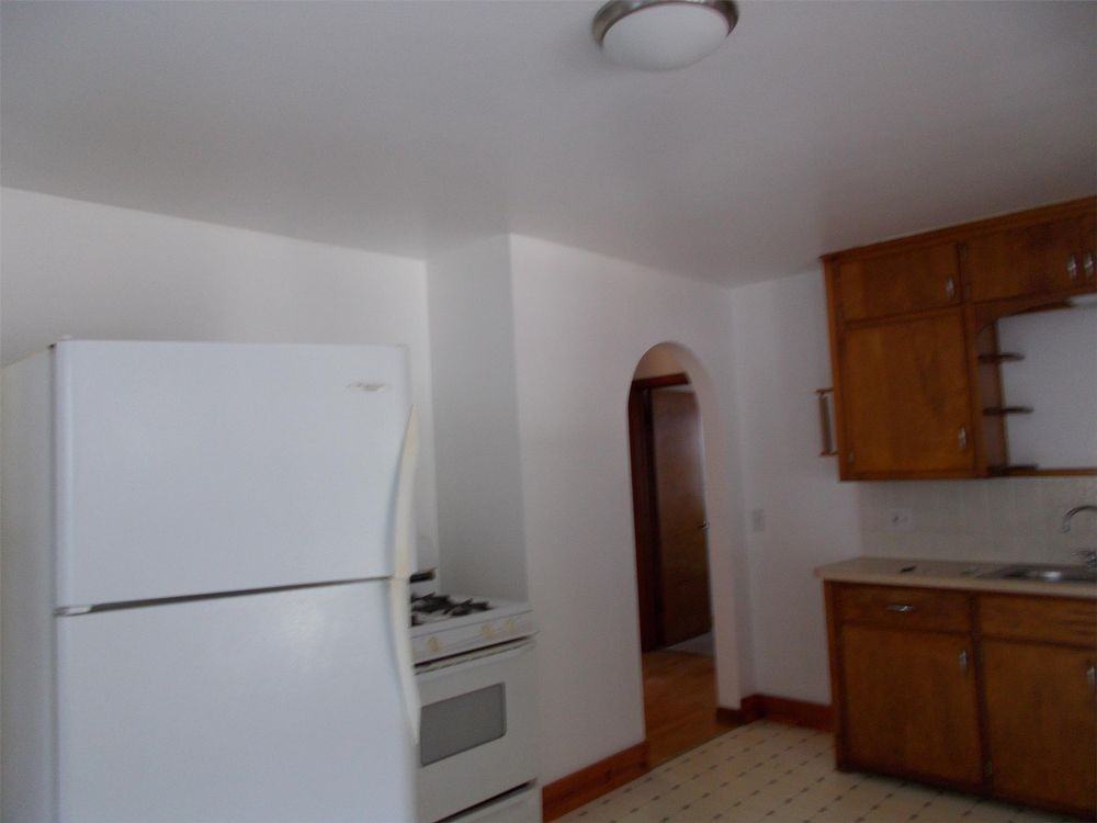 1131 Wirtz Ave - Photo 2 of 17