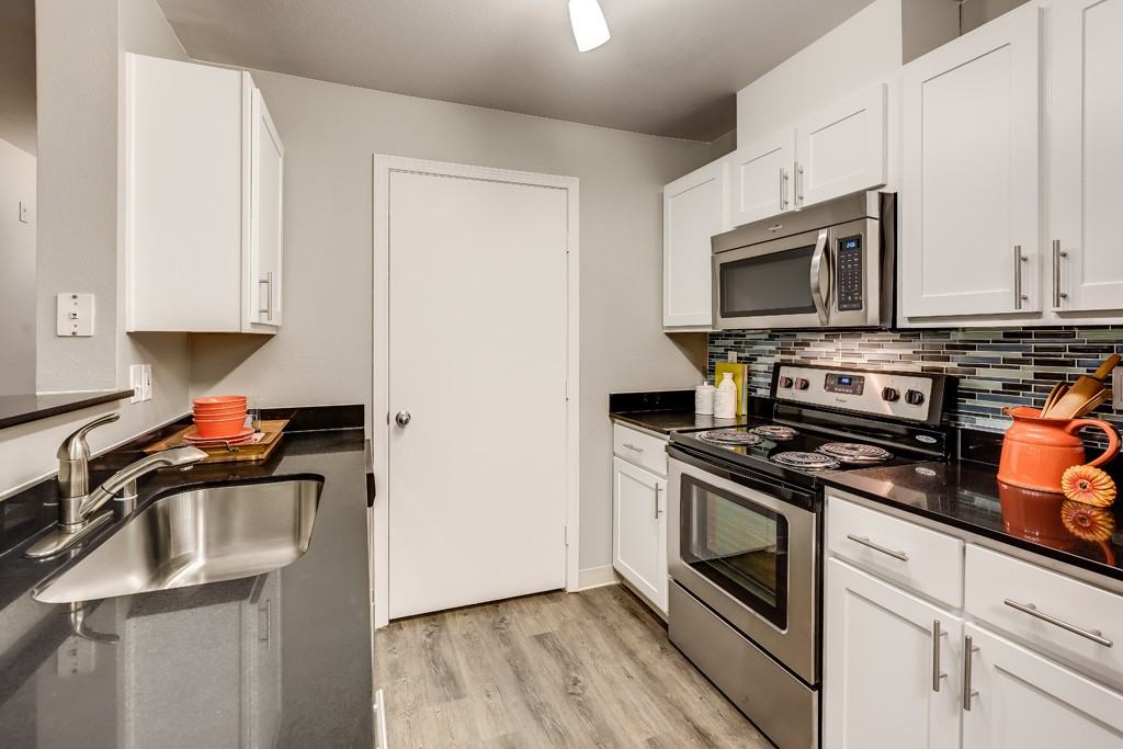 Stonemeadow Farms - Photo 2 of 17