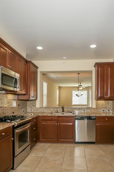 10507 Coronado Pointe Dr - Photo 3 of 5