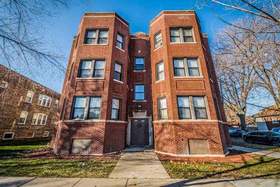 6400 S Rockwell St Apartments for Rent in Chicago Lawn  