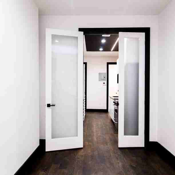 Humboldt St & Johnson Ave #1L