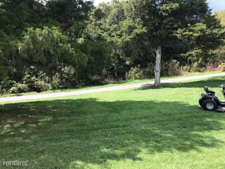 3091 Howellsville Rd - Photo 2 of 17