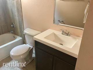 8630 N Loop Dr - Photo 3 of 5