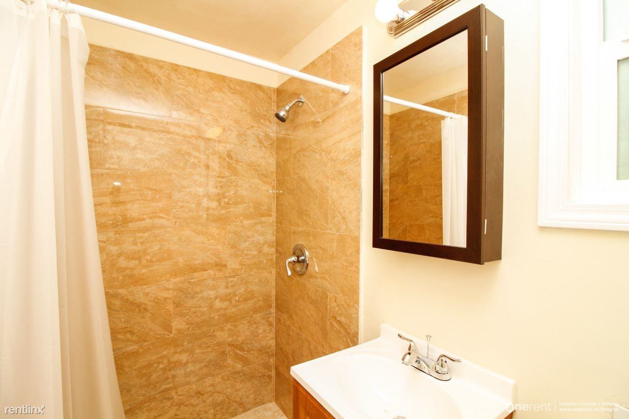 804 Apple St - Photo 3 of 3