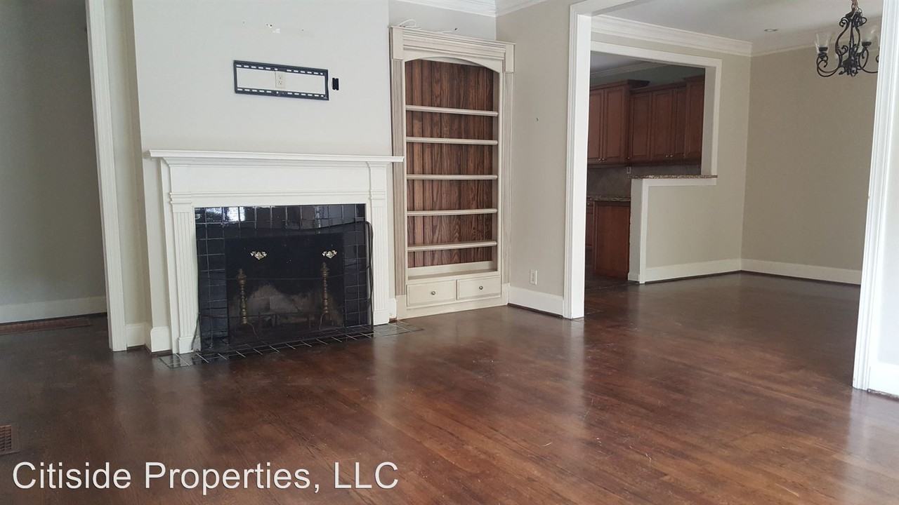 3556 Kingsboro Rd NE - Photo 2 of 14