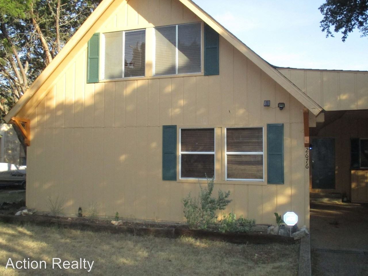 2676 Woodcrest Dr - Photo 2 of 24
